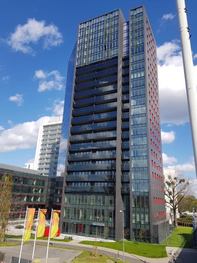Apartamenty Towarowa Poznań Buitenkant foto
