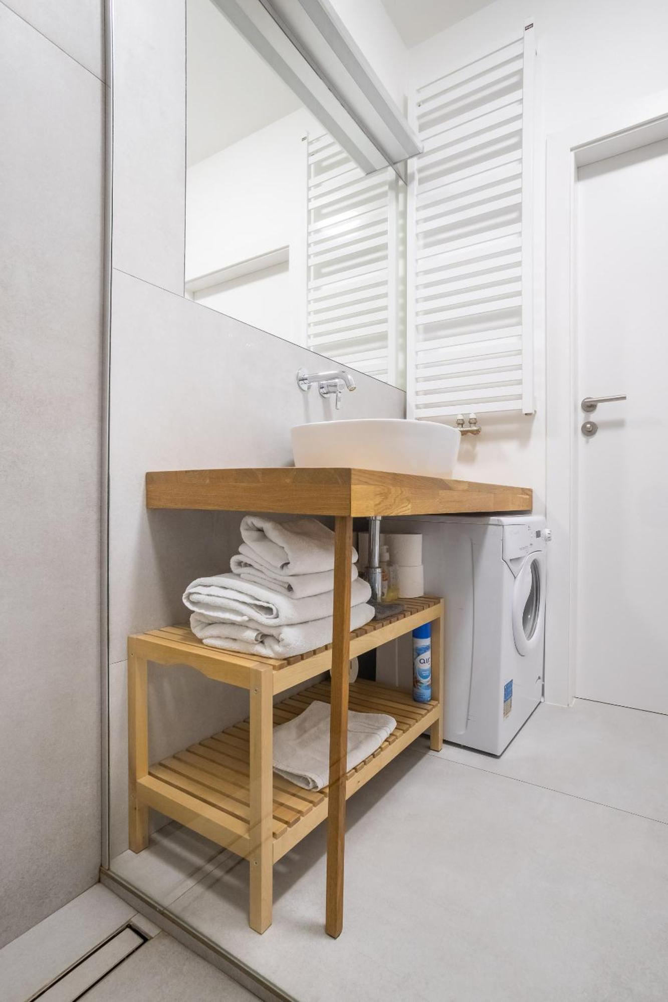 Apartamenty Towarowa Poznań Buitenkant foto